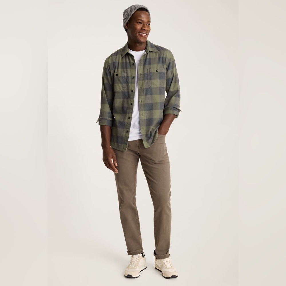 Bonobos Travel Jean Athletic Fit in the color Mojave Desert Taupe